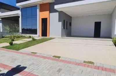 Linda casa térrea com três suítes e piscina no condomínio jardim laguna em indaiatuba.