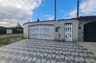Casa com 2 quartos à venda na Rua Jardim Praia Grande, 689, Jardim Praia Grande, Mongaguá