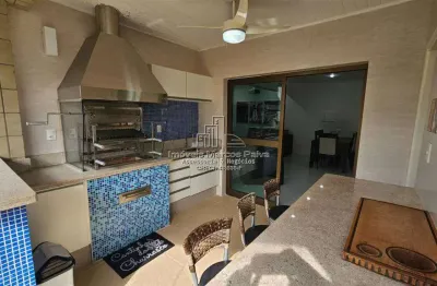 Cobertura duplex espetacular no melhor condomínio de mongaguá.