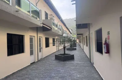 Sobrado em excelente condominio fechado no centro de mongaguá!