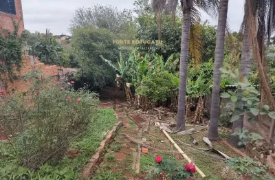 Casa com 3 quartos à venda na Vila Maria, Botucatu 