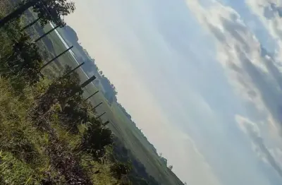 Terreno à venda no Centro, Pardinho 