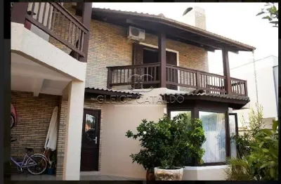 Casa com 5 quartos à venda na rua bosque das aroeiras, 280, campeche, florianópolis por r$ 2.650.000