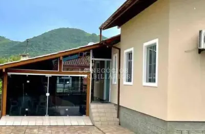 Casa à venda no bairro praia da gamboa - garopaba/sc