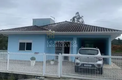 Casa à venda no bairro santa teresa - são pedro de alcântara/sc