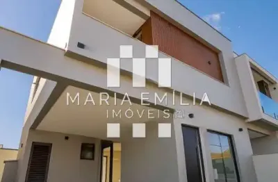 Casa à venda em florianópolis, itacorubi, com 3 suítes, com 226 m²