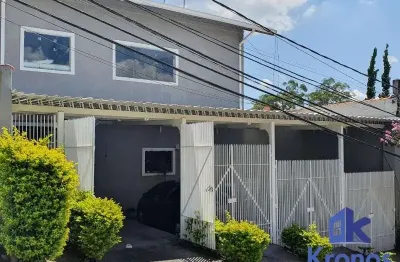 Casa a venda granja viana sp. próximo ao  shopping granja vianna.