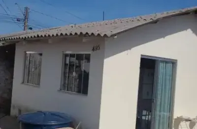 Casa à venda na Rua Alberto Martini, 493, Conradinho, Guarapuava