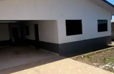 Casa para alugar na Rua Francisco Beltrão, 80, Industrial, Guarapuava