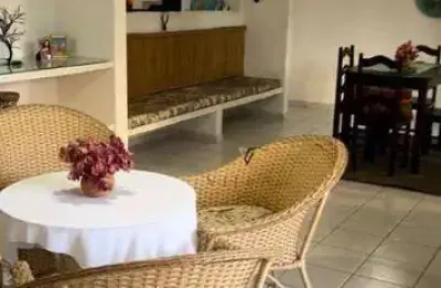 Casa térrea ampla com 2 dormitórios, 2 salas e varanda à venda, 233 m² por r$ 800.000 - camboinha - cabedelo/pb