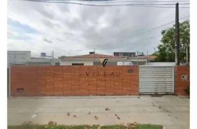 Casa com 3 dormitórios, 2 salas, cozinha e terraço amplo à venda, 300 m² por r$ 950.000 - bancários - joão pessoa/pb