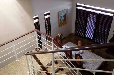 Casa ampla com 4 dormitórios, 3 salas, cozinha e varanda com terraço à venda, 300 m² por r$ 1.200.000 - bessa - joão pessoa/pb