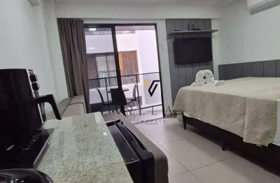 Flat pé na areia com 1 dormitório  sala, cozinha e varanda integradas à venda, 25 m² por r$ 590.000 - jardim oceania - joão pessoa/pb