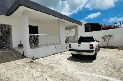 Casa ampla com 4 dormitórios, sala, cozinha e varanda à venda, 260 m² por r$ 1.150.000 - altiplano cabo branco - joão pessoa/pb