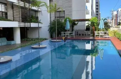 Intermares: Apartamento Espaçoso com 3 Suítes e Piscina a Poucos Metros do Mar