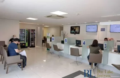 Prédio comercical em moema!! 1700m² com estacionamento!!  30 salas