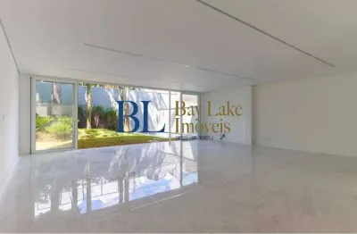 Casa de condomínio com 525m²  - 4 suítes à venda na granja julieta!!!!