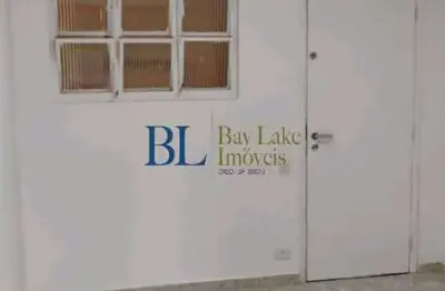 Apartamento reformado, iluminado e pronto para morar –excelente localização