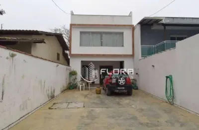 Casa com 3 dormitórios à venda, 160 m² por r$ 577.500,00 - itaipu - niterói/rj