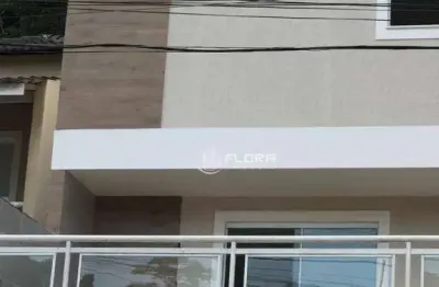 Casa com 3 dormitórios à venda, 180 m² por r$ 700.000,00 - serra grande - niterói/rj