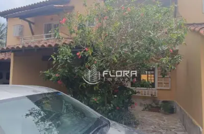 Casa com 2 dormitórios à venda, 90 m² por r$ 480.000,00 - itaipu - niterói/rj
