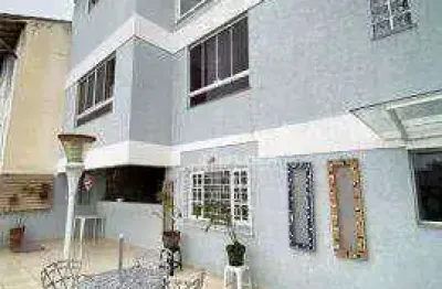 Casa com 4 dormitórios para alugar, 262 m² por R$ 7.300,00/mês - Camboinhas - Niterói/RJ