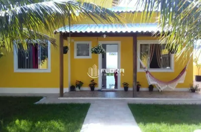 Casa com 4 quartos, sendo 1 suíte, em condomínio fechado, com 145 m² por r$ 600.000 - itapeba - maricá/rj