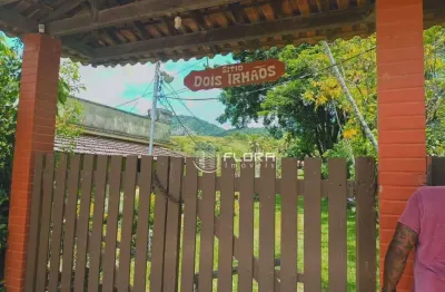 Chácara com 4 dormitórios à venda, 75000 m² por r$ 900.000,00 - centro (pachecos) - itaboraí/rj