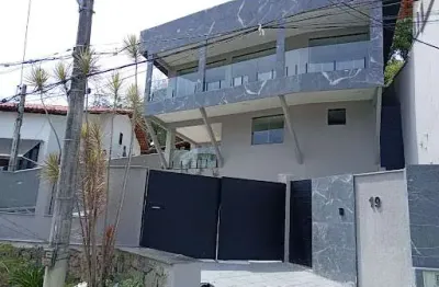 Casa com 5 dormitórios à venda, 292 m² por r$ 1.890.000,00 - itaipu - niterói/rj