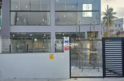 Prédio à venda na Avenida Prefeito Odenir Francisco da Costa, 7, Centro, Maricá
