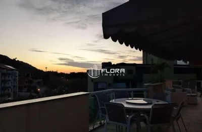 Cobertura com 2 dormitórios à venda, 111 m² por r$ 910.000,00 - itacoatiara - niterói/rj