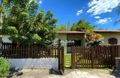 Casa com 2 dormitórios à venda, 60 m² por R$ 300.000,00 - Várzea das Moças - São Gonçalo/RJ