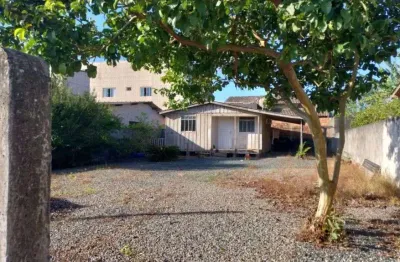 Terreno à venda no Centro, Penha 