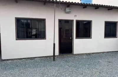 Casa com 3 dormitórios à venda, 61 m² por r$ 460.000,00 - centro - navegantes/sc