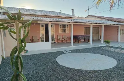 Casa com 3 quartos à venda na Praia Alegre, Penha 