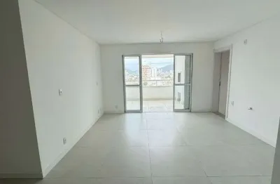 Apartamento com 3 dormitórios à venda, 112 m² por r$ 950.000,00 - centro - navegantes/sc