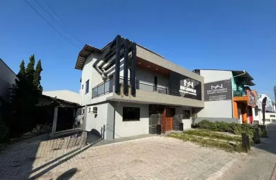 Casa comercial com 4 salas à venda no São Domingos, Navegantes 