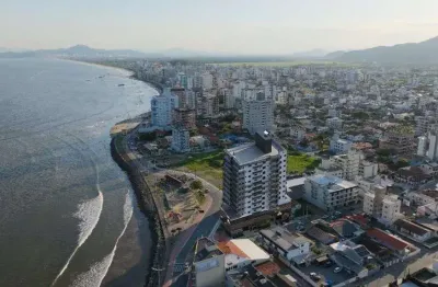 Apartamento com 3 dormitórios à venda, 124 m² por R$ 2.100.000,00 - Gravatá - Navegantes/SC