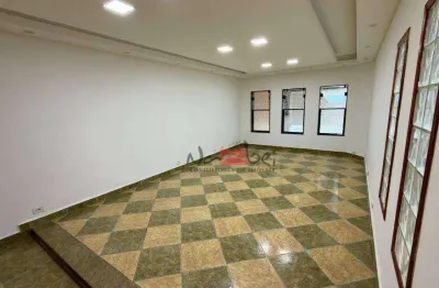 Lindo sobrado com 2 suítes e 2 vagas cobertas no parque do carmo