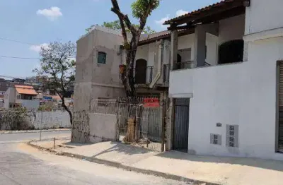 Sala comercial para alugar na Rua Serra de Santa Marta, Vila Carmosina, São Paulo