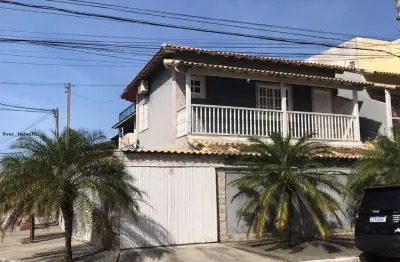 Casa para venda em cabo frio, palmeiras, 2 dormitórios, 2 suítes, 3 banheiros, 1 vaga