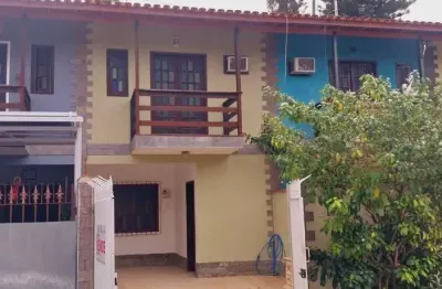 Casa para venda em cabo frio, palmeiras, 2 dormitórios, 2 banheiros, 1 vaga