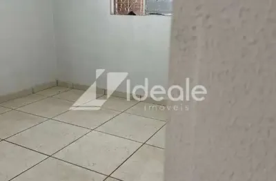 Casa com 2 quartos para alugar no Parque Cuiabá, Cuiabá 