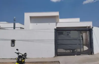 Casa com 3 quartos à venda na Alameda Cuiabá, 1, Residencial Buriti, Cuiabá