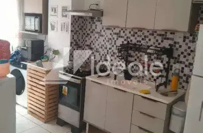 Apartamento com 2 quartos para alugar na Rua Santana, Parque Ohara, Cuiabá