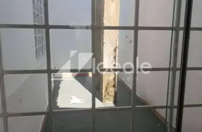 Casa com 3 quartos para alugar na Rua Treze, Boa Esperança, Cuiabá