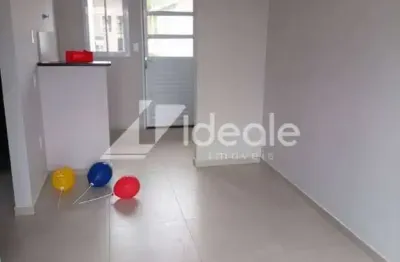 Casa em condomínio fechado com 2 quartos para alugar na Avenida Açucena, São Francisco, Cuiabá