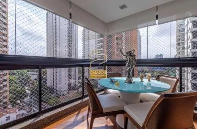 Venda de apartamento reformado de 4 suítes ao lado do parque ibirapuera