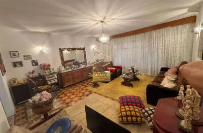 Casa sobrado à venda com 218m 3 quartos 3 vagas no bosque da saúde