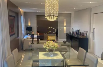 Apartamento à venda com 213 3 suítes 3 vagas e depósito na aclimação